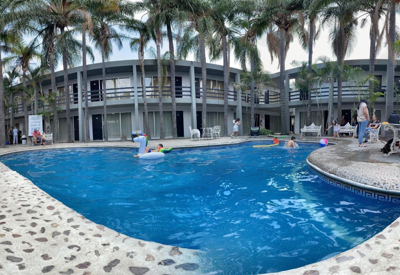 Hotel Suites Del Real Zapopan Exterior foto