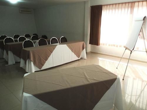 Hotel Suites Del Real Zapopan Exterior foto